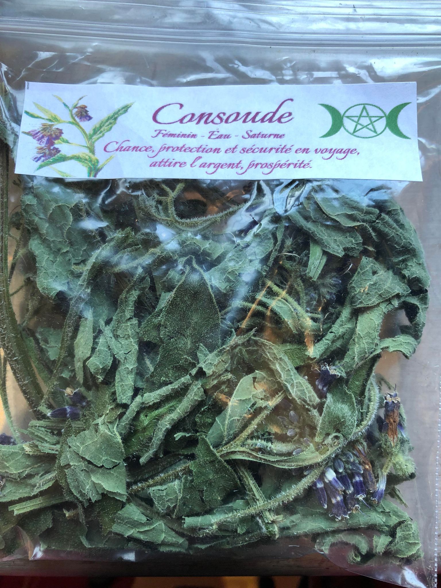 Consoude (feuilles, fleurs et racines)